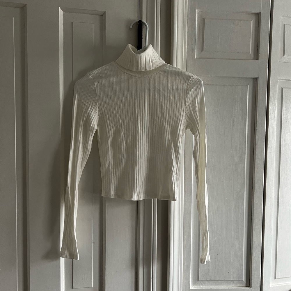 White Ribbed Turtleneck Long Sleeve Tee